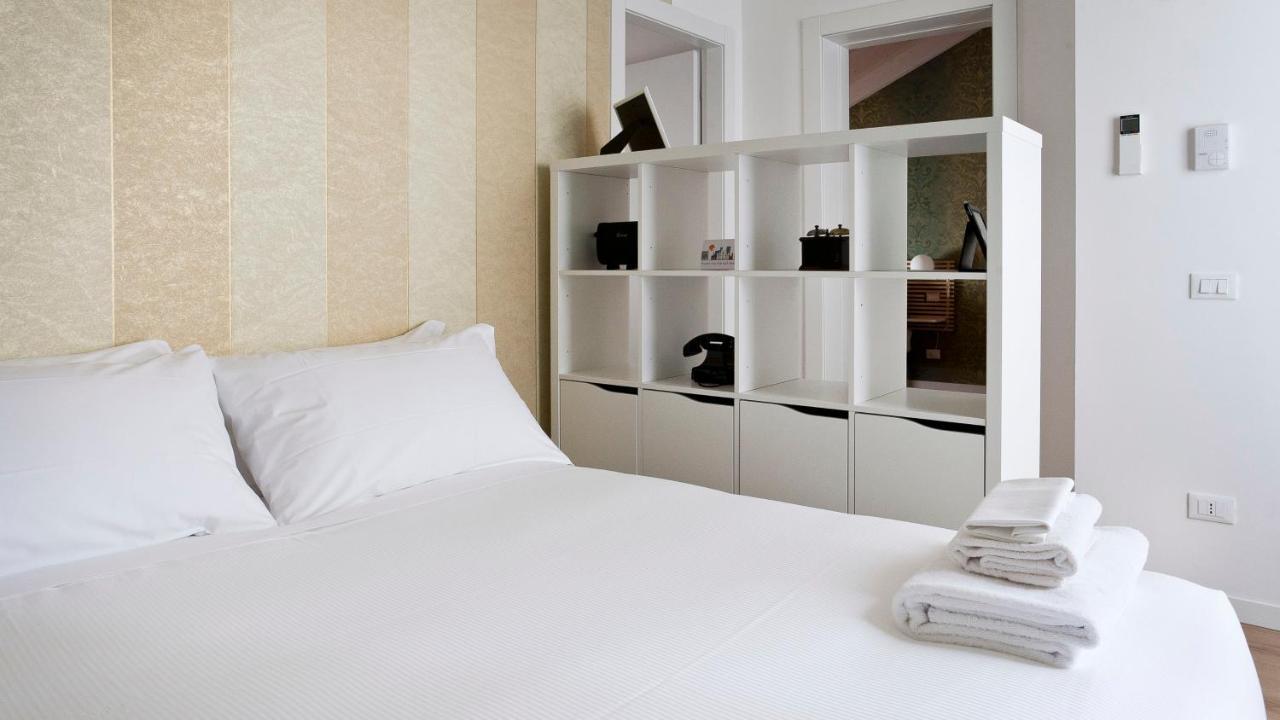 Italianway-Caretto Apartment Милано Екстериор снимка